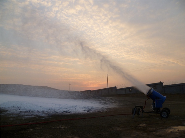 雪霸王造雪機(jī)