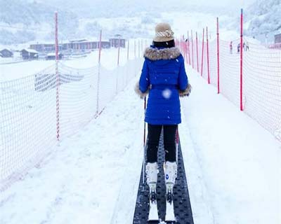 滑雪場策劃要考慮其空間面積，山勢山型